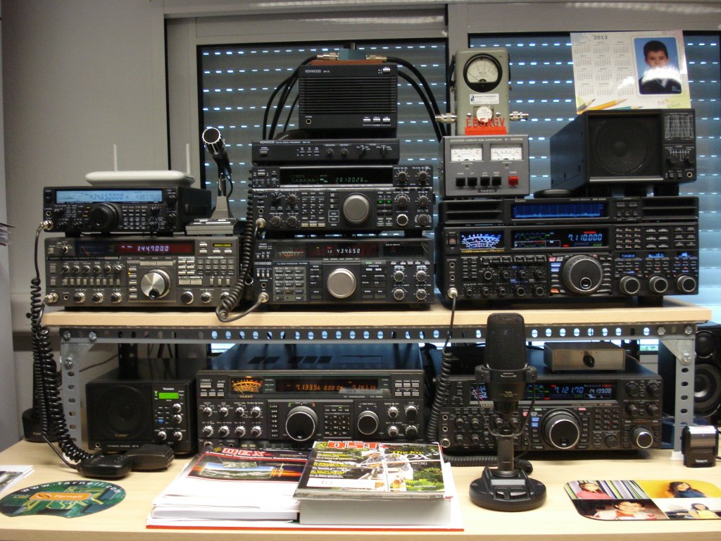 Amateur Radio Test Equipment 8