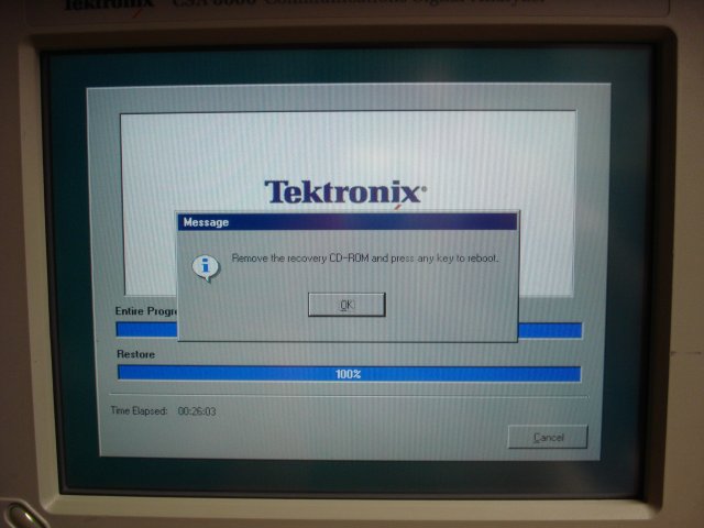 Tektronix CSA-8000